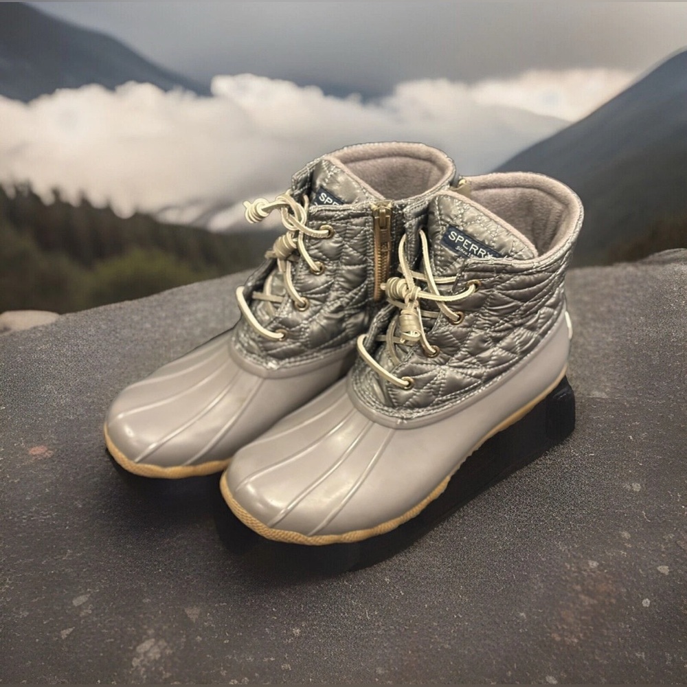 Sperry Saltwater Duck Boot Gray Custom Quilted Size 8.5 Waterproof Snow Rain